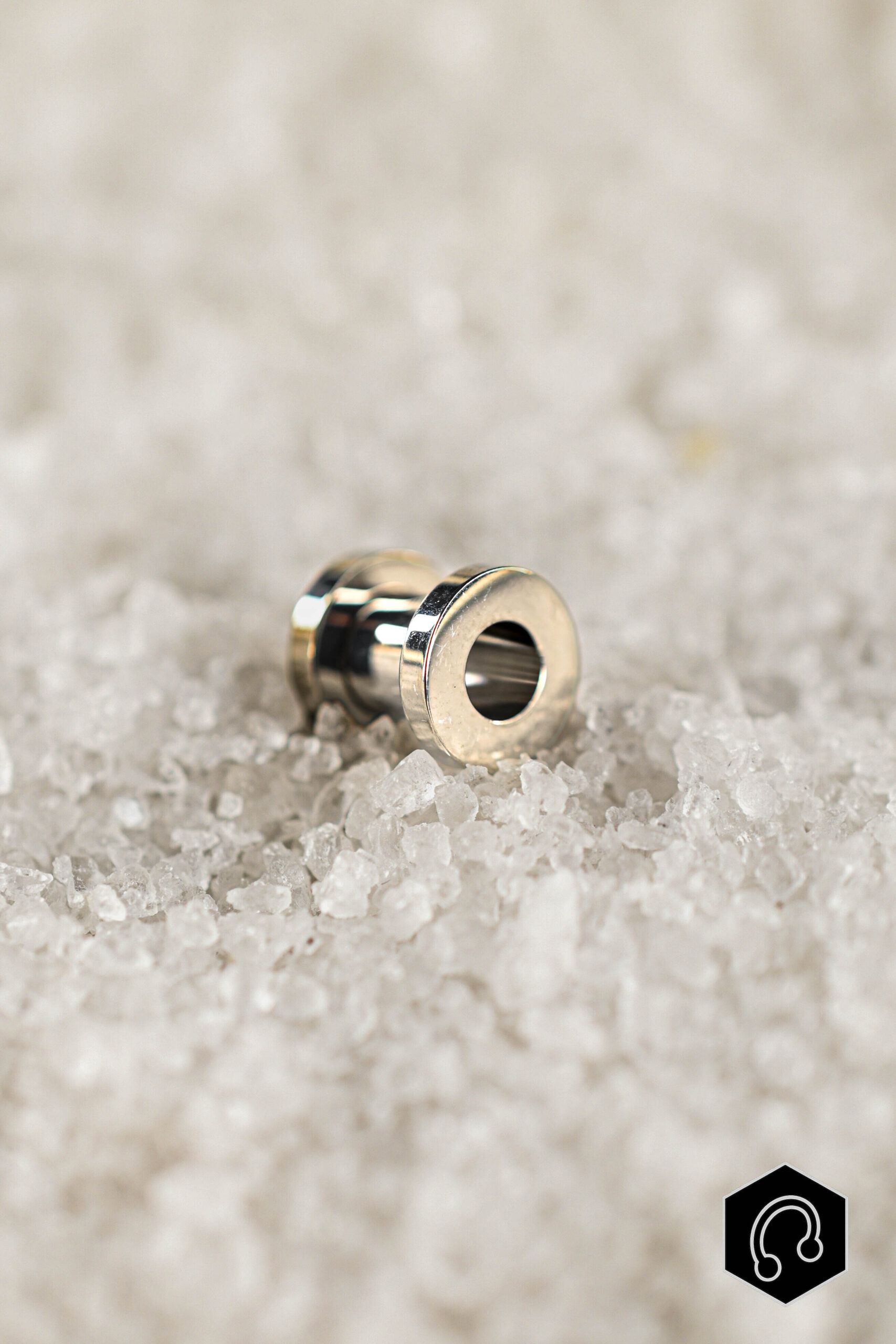 Tunnel Argenté Titan Hollow