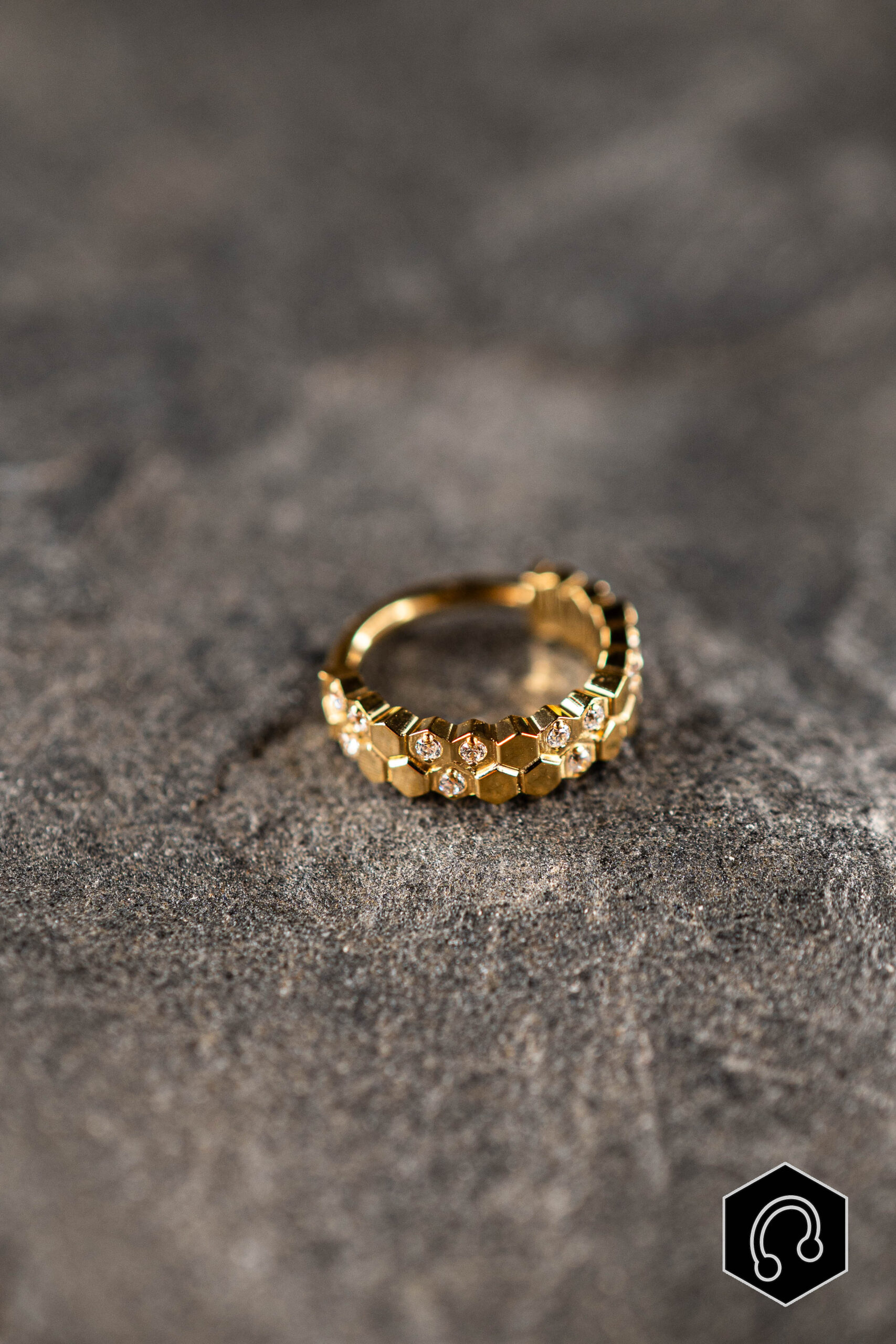 Anneau clicker titane Hexa Lux