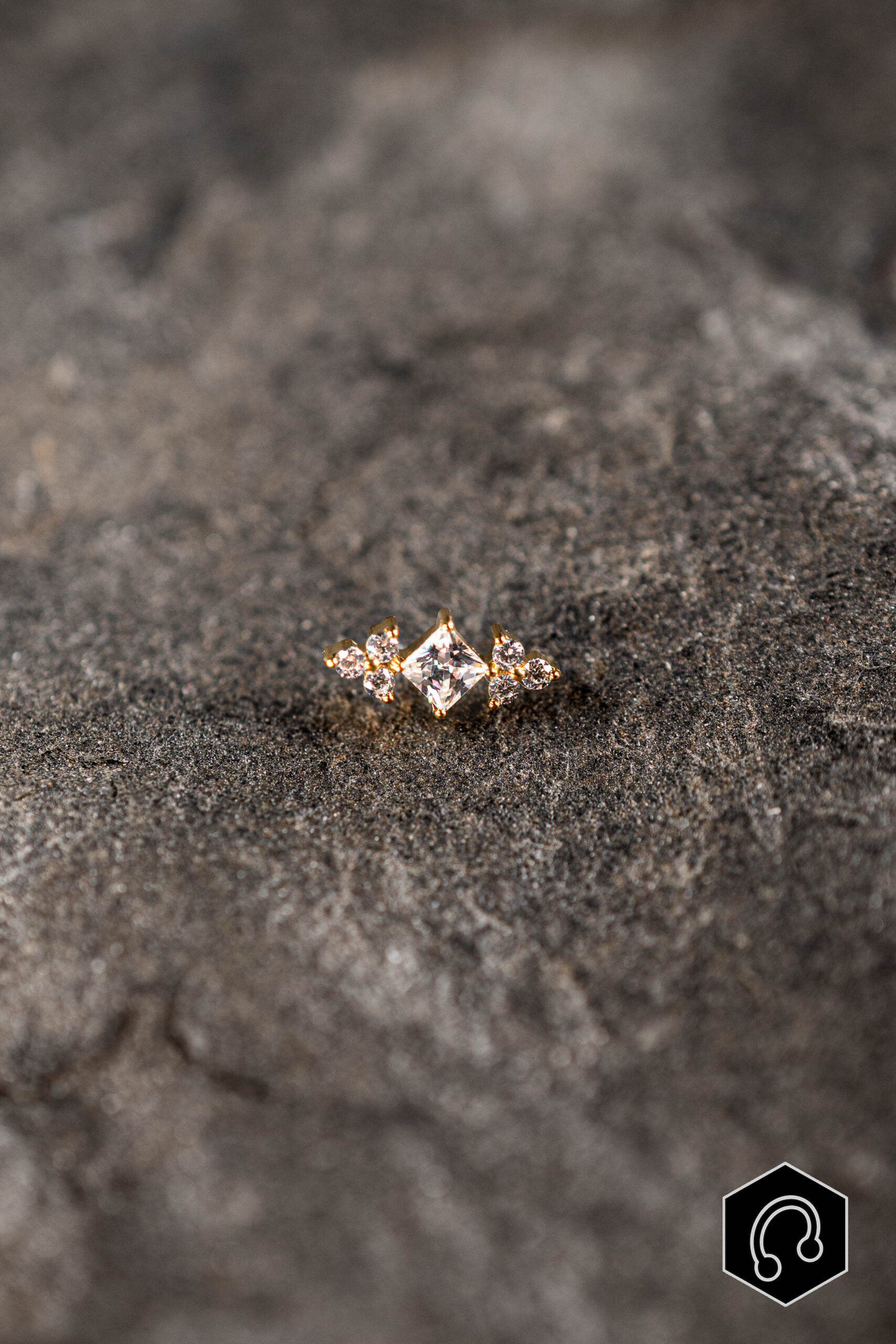 Labret Titane Doré Iskya Crown