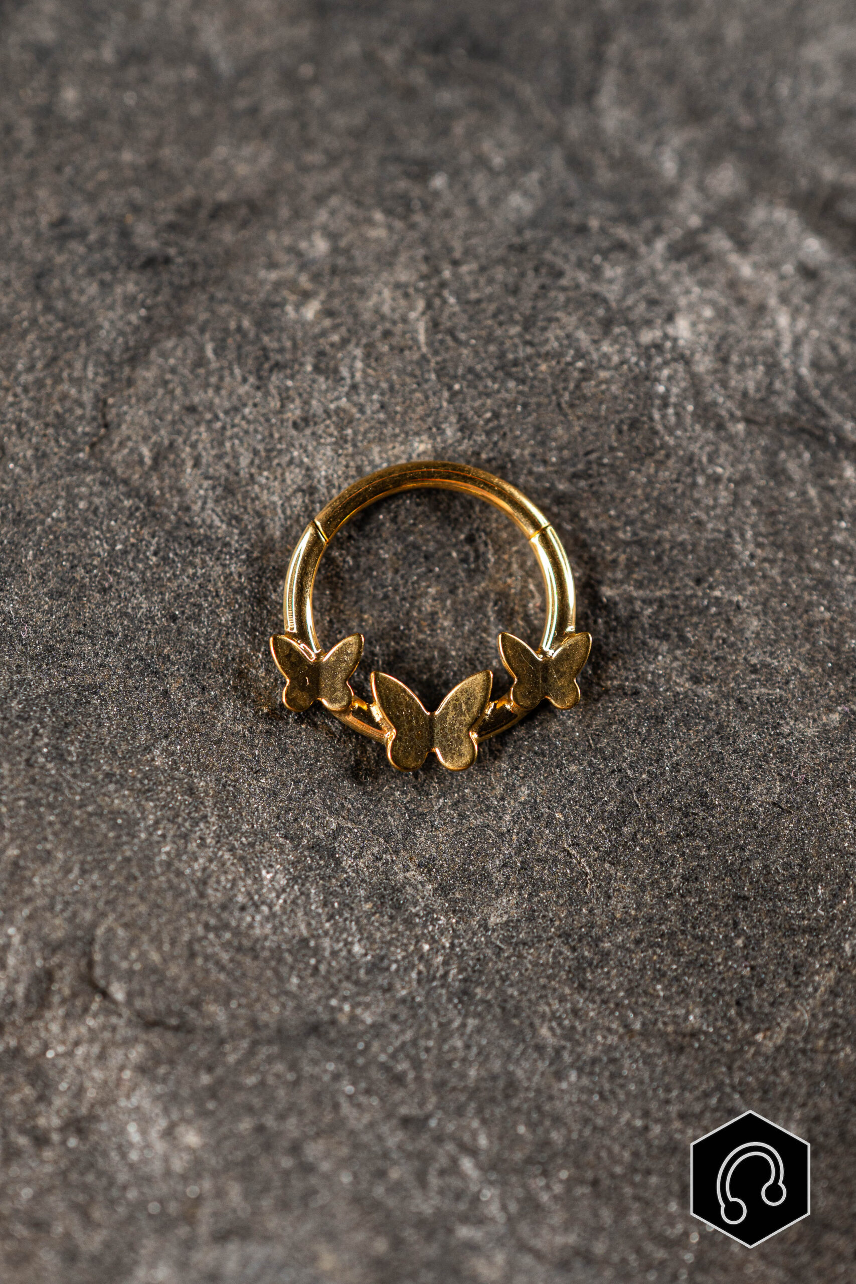 Anneau Clicker Titane Doré Papilla