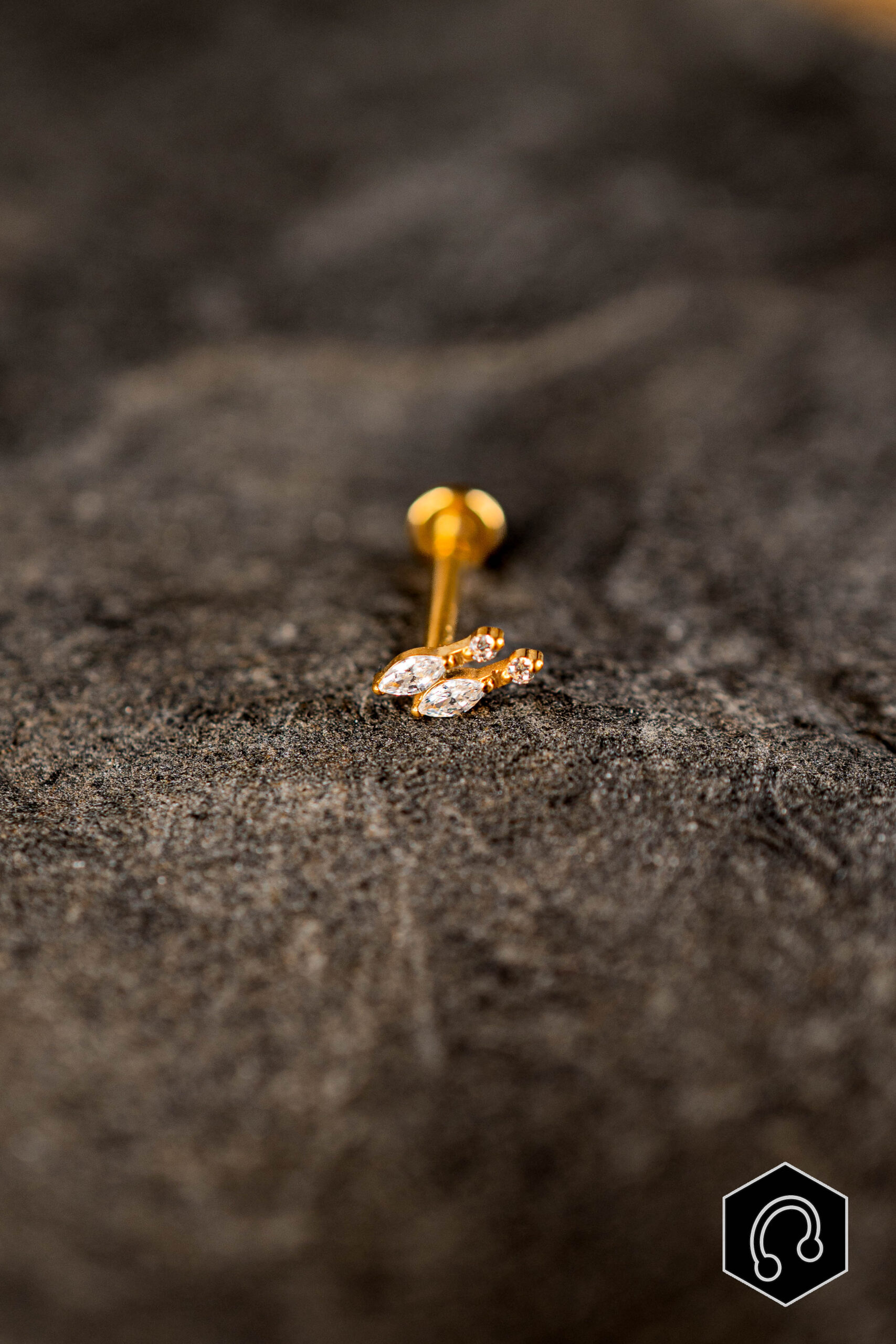 Labret Titane Doré Elora Marquise