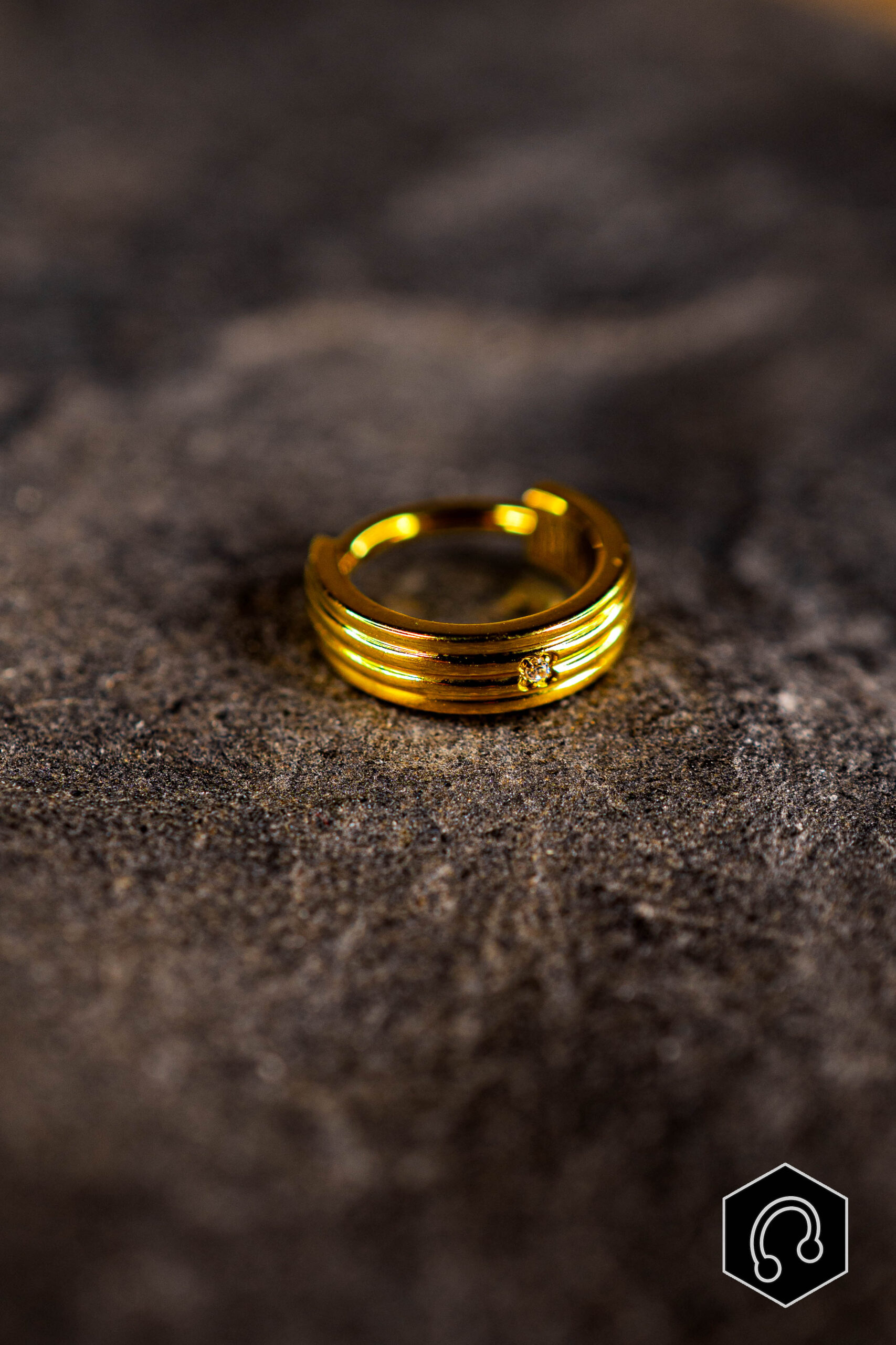 Anneau Clicker Titane Doré Linea Spark