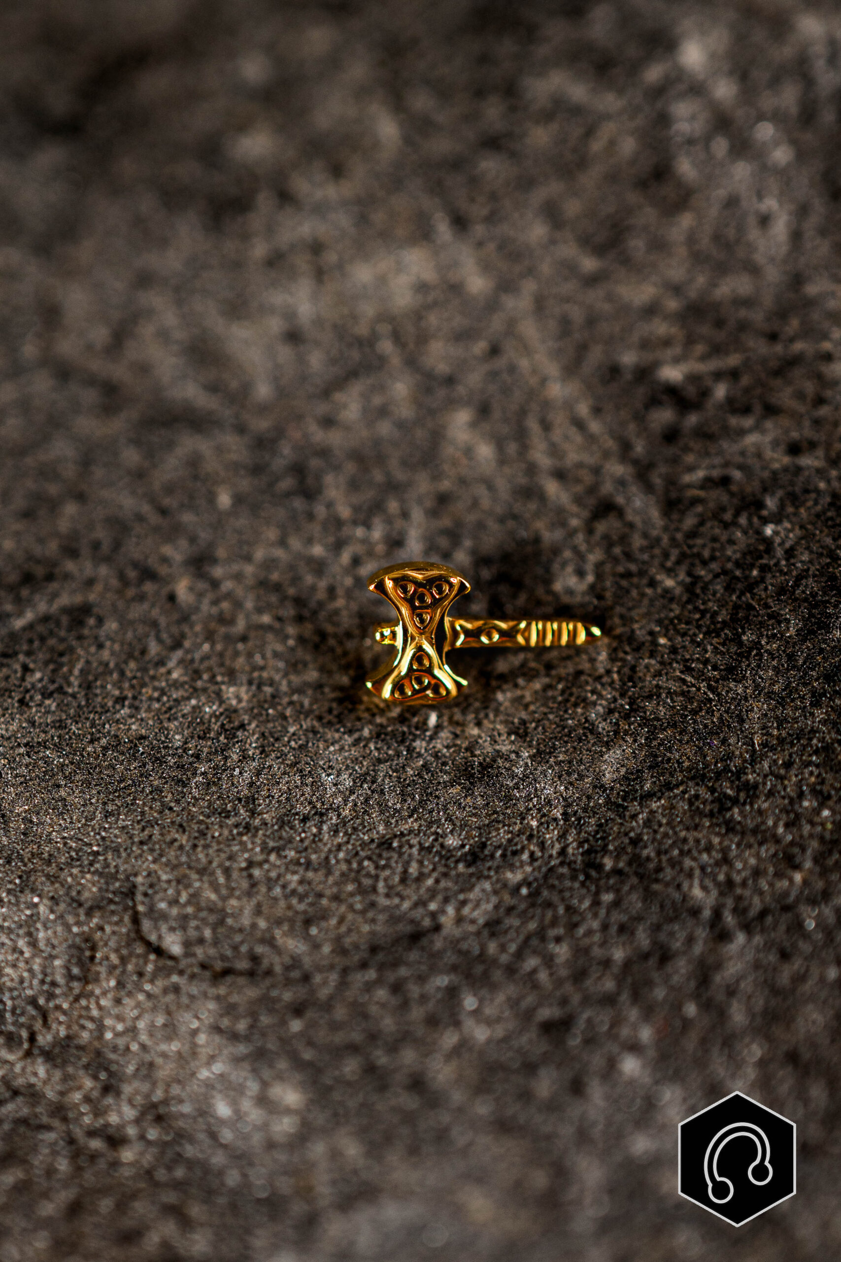 Labret Titane Doré Battle Axe