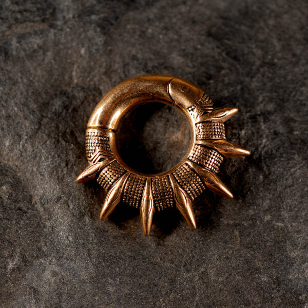 Poids d'Oreille Rose Gold Iron Fangs