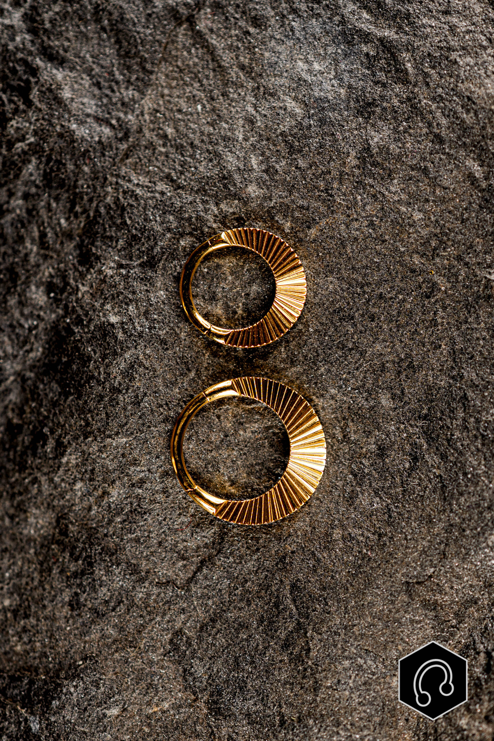 Anneau Clicker Titane Doré Solaris Line