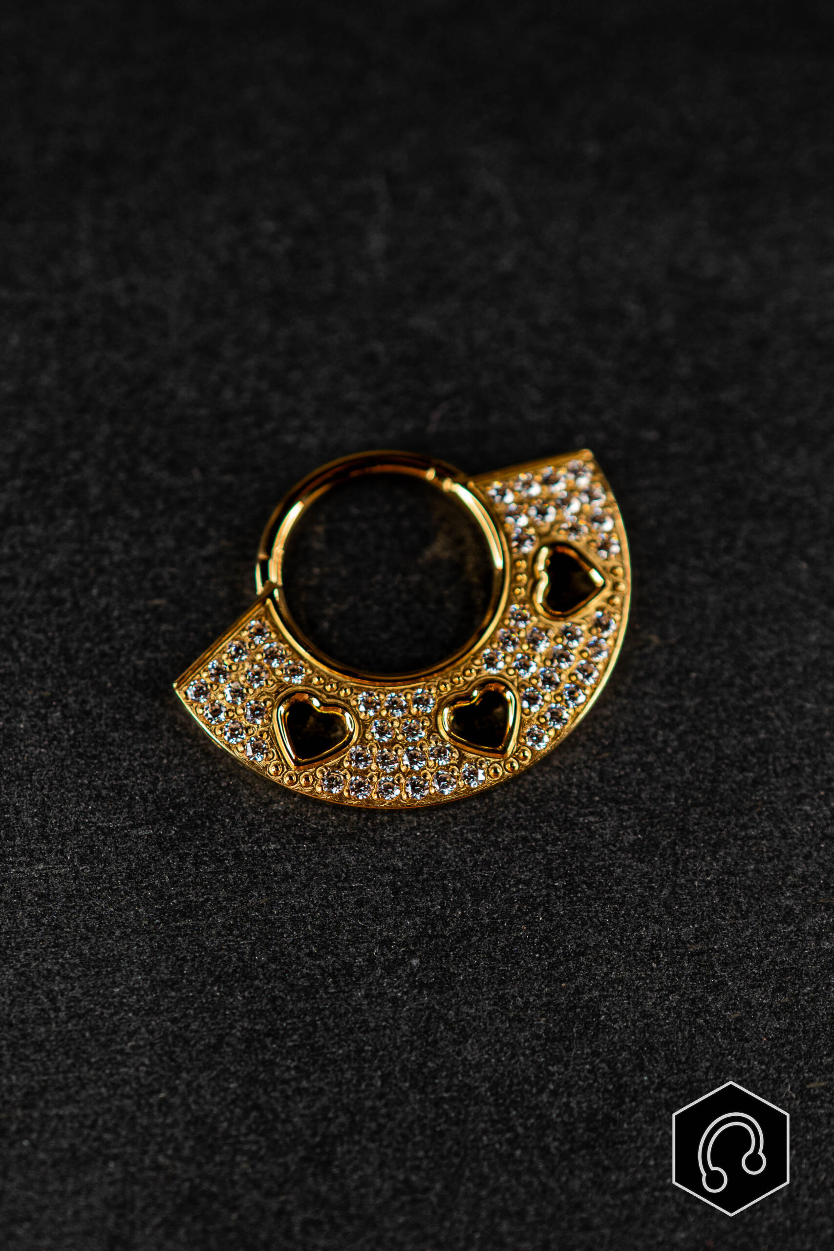 Anneau Clicker Titane Doré Hearts Pavé