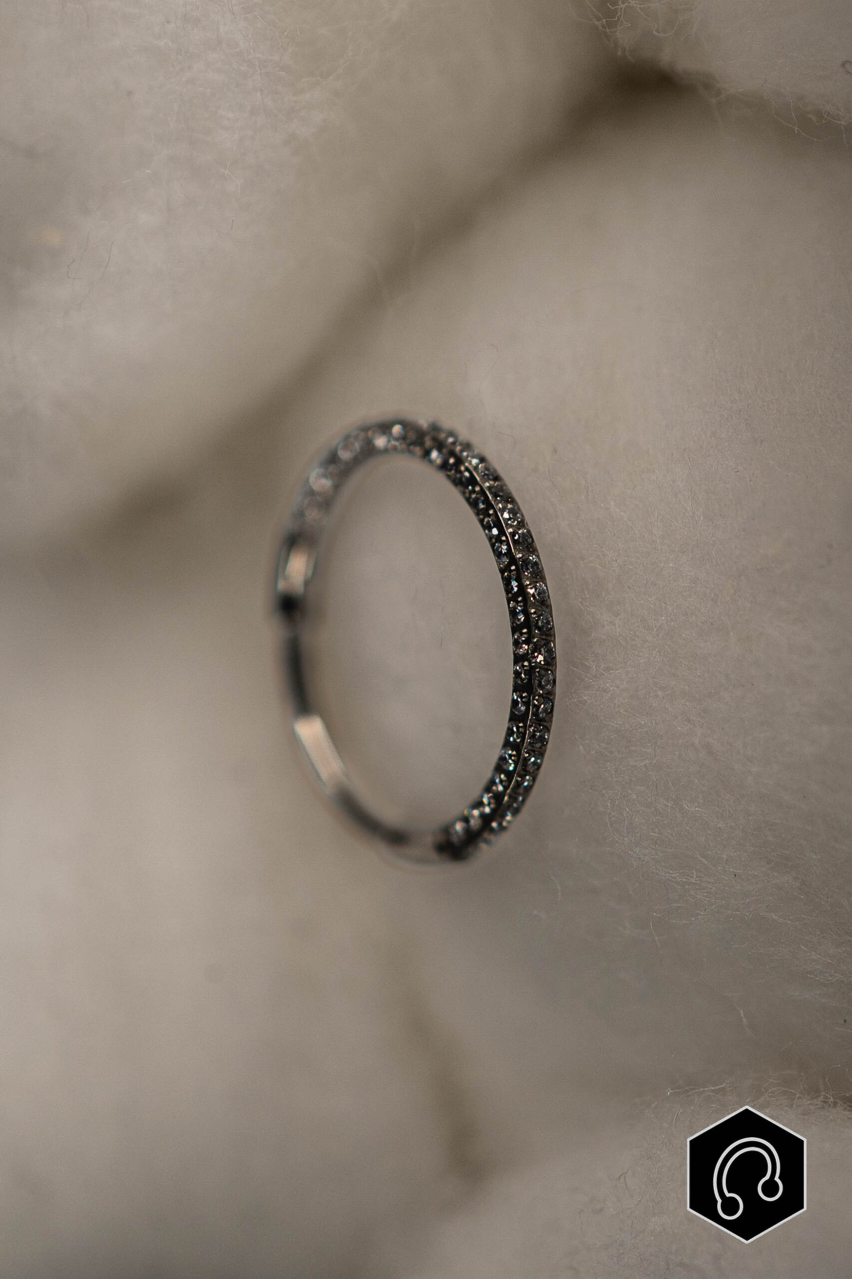 Anneau Clicker Full Strass 0.8