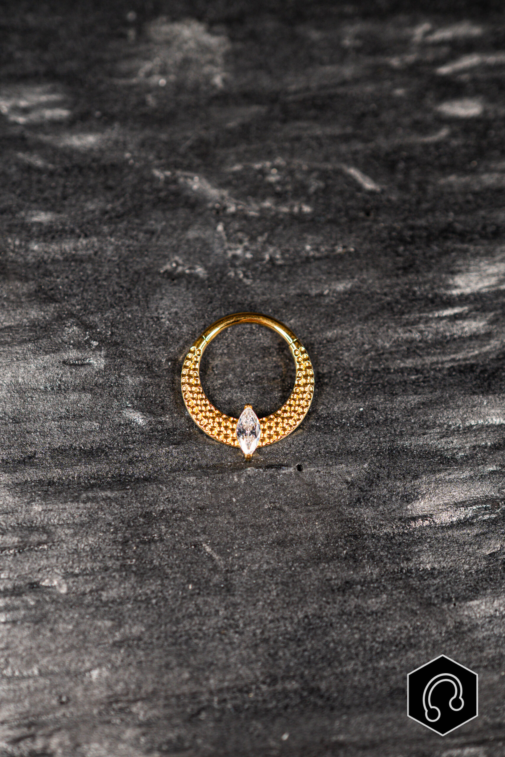 Anneau Clicker Doré Little Empress Strass