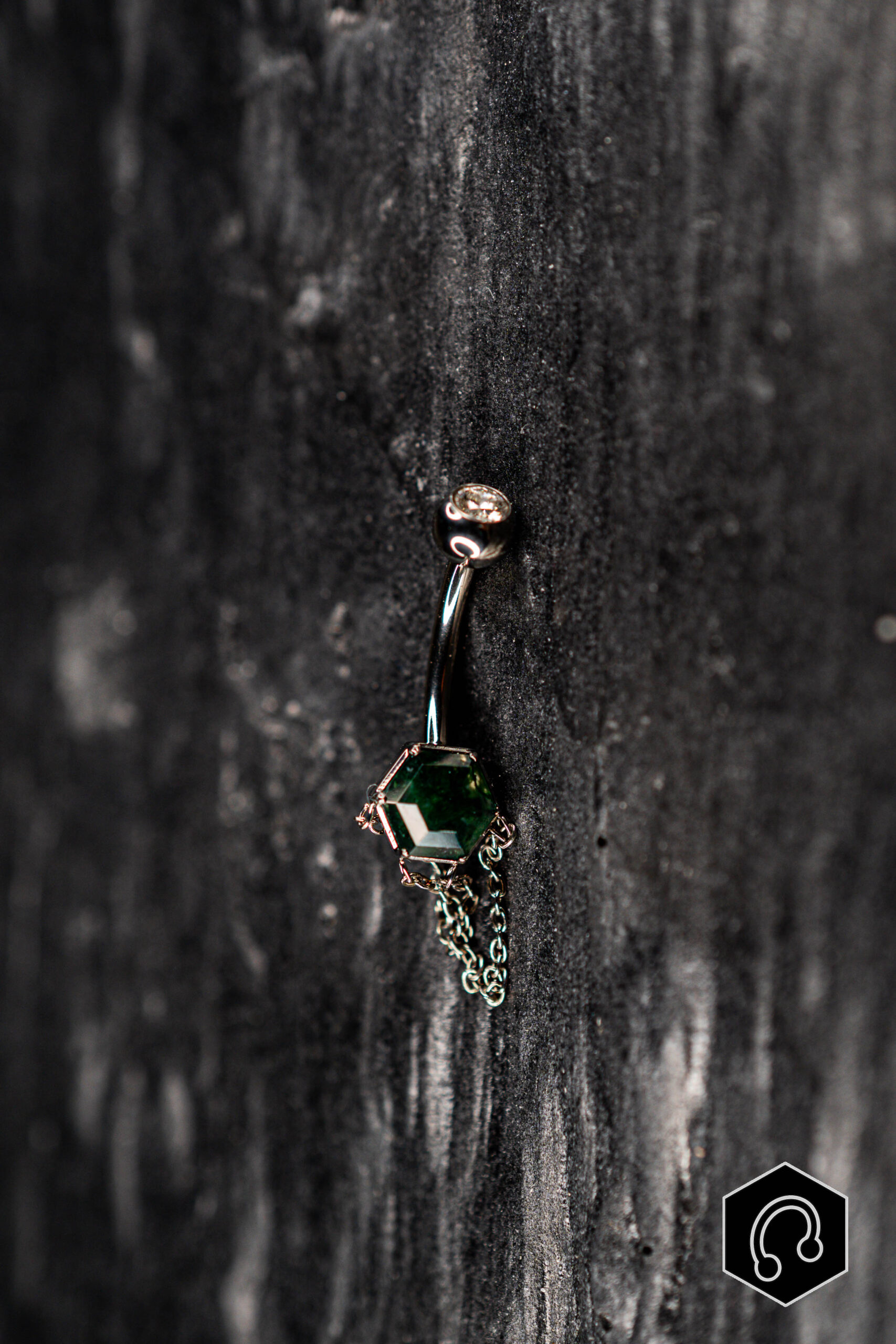 Banane Nombril Titane Ivy Chain